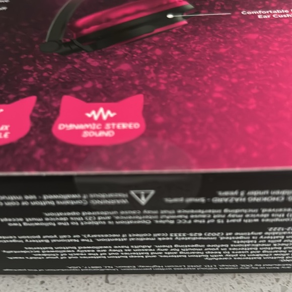 LEDeez LED Light-Up Cat Ears LED Headphones With Mic NEW SEALED - Picture 7 of 7